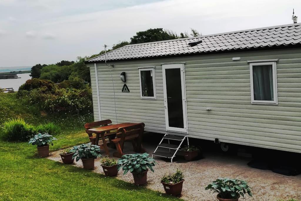 Sea Breeze, Modern, Cosy Holiday Home Haverigg Exterior photo